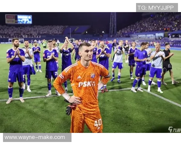 足球明星中谁是最强门将的争议与评选分析